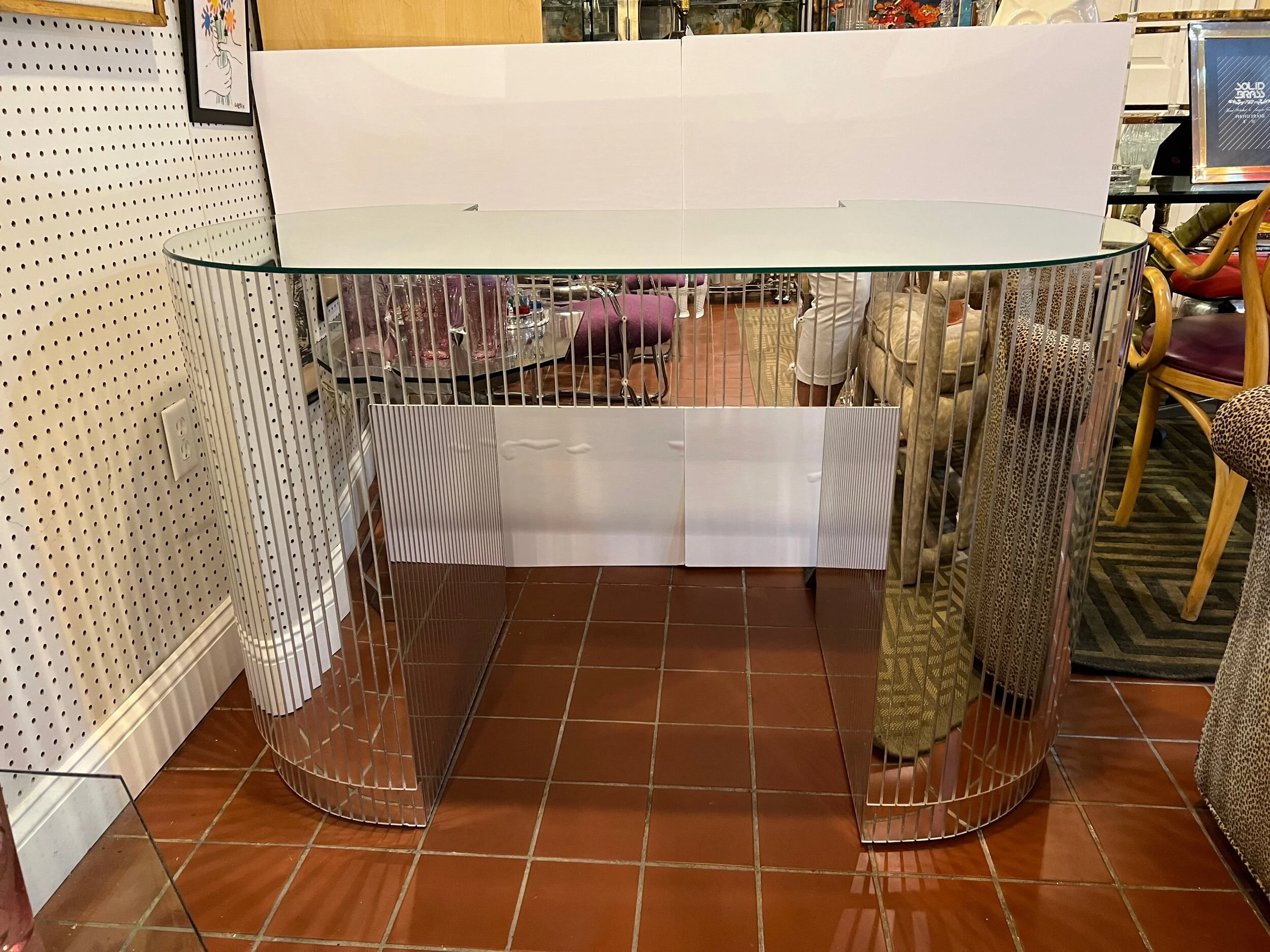 8FD51E20-E2D8-4E5D-8B2A-B6652F2A8B4E