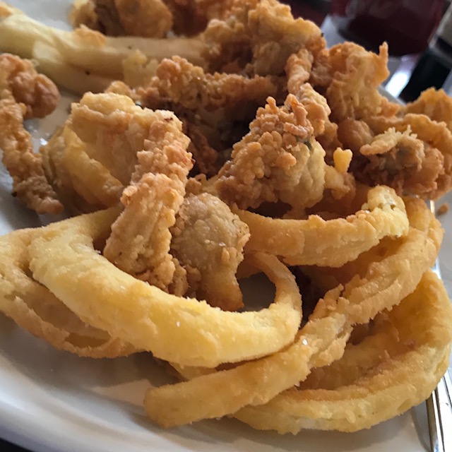 FRIED PLATTER AND ONION RINGS THE POINT.jpg