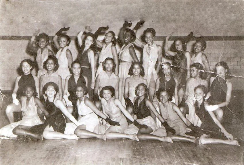 Dance Troupe, 1942