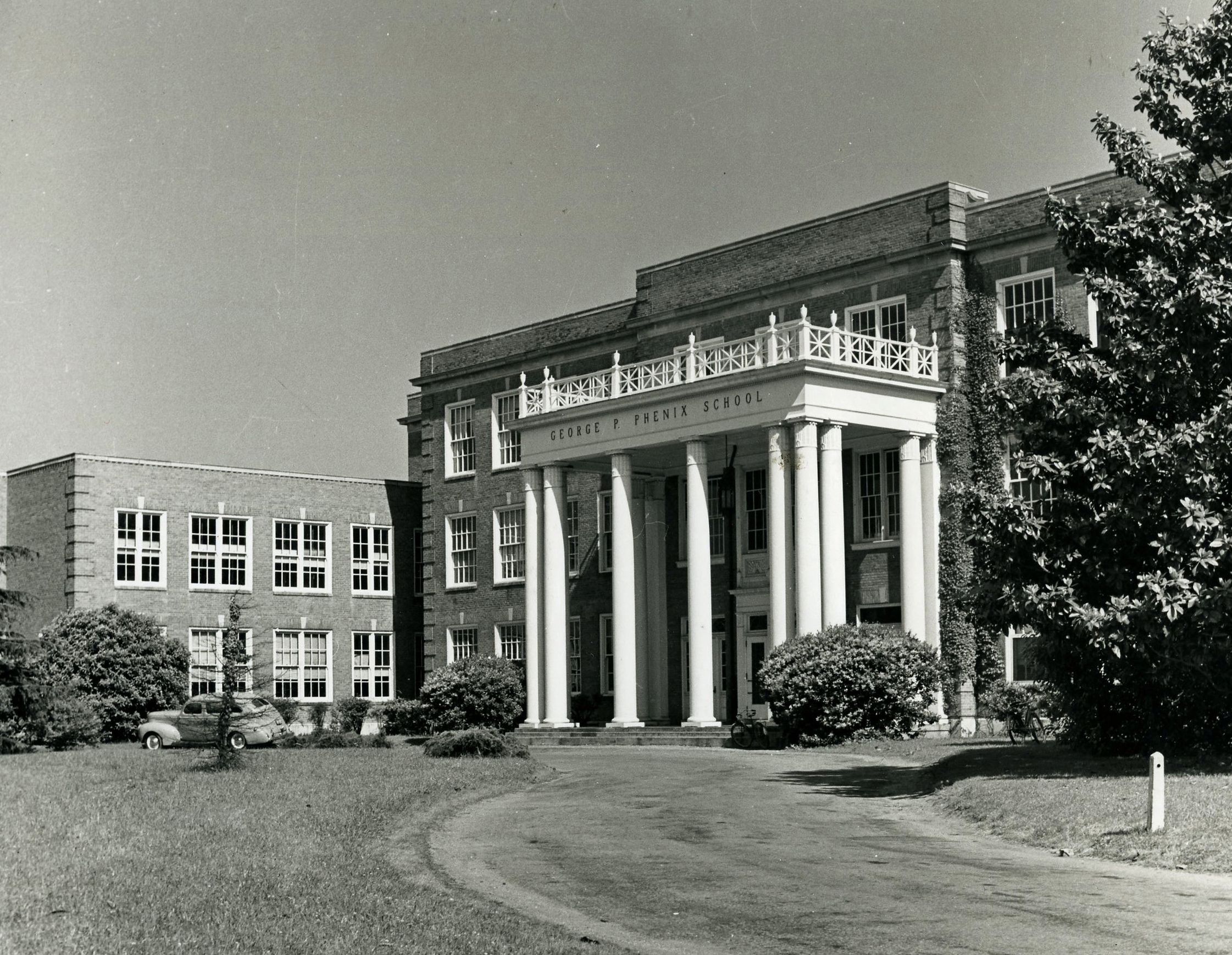 Phenix High School at the Hampton Institute