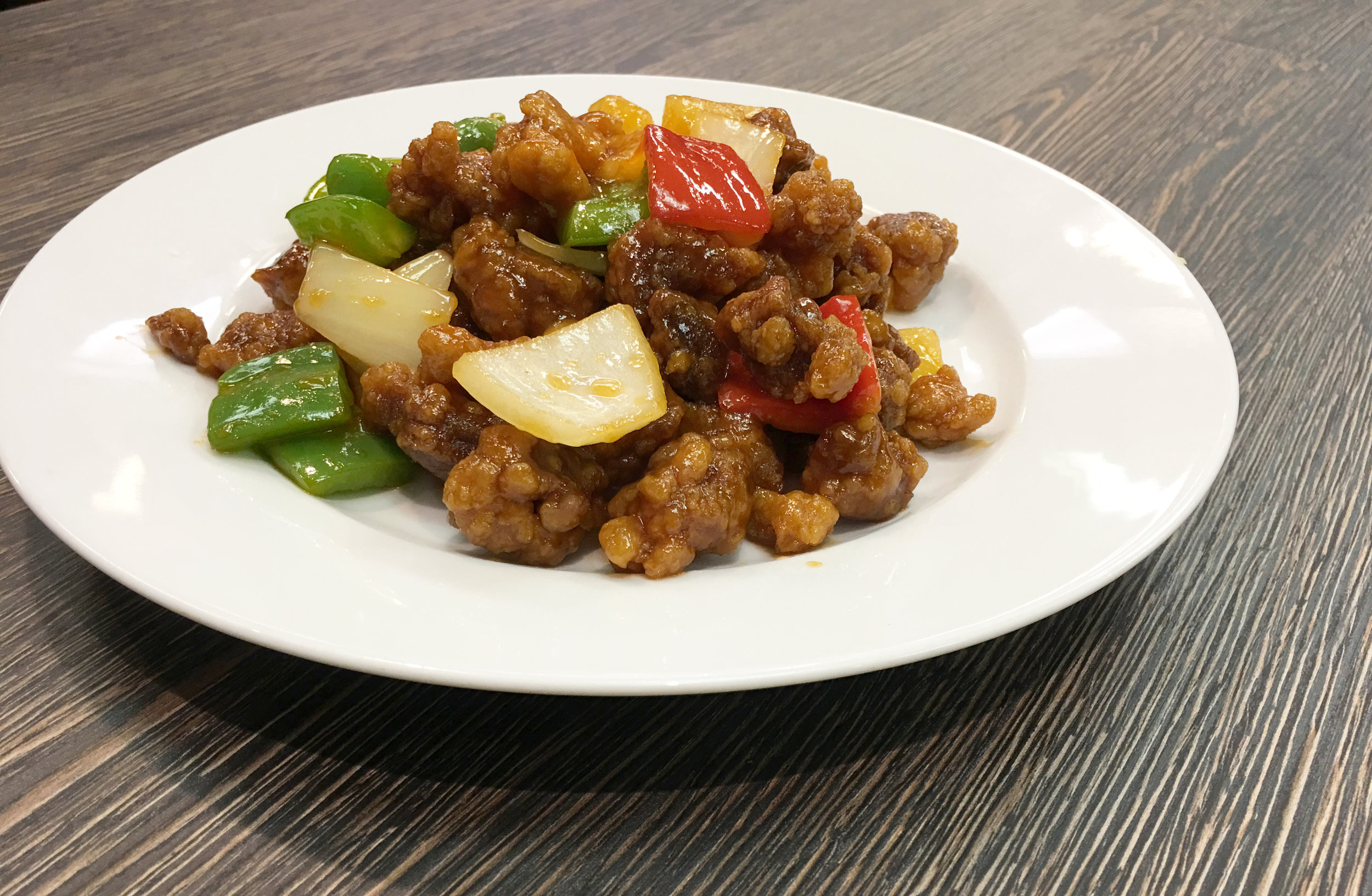  SWEET &amp; SOUR FRIED PORK WITH PINEAPPLE | 菠蘿咕嚕肉 