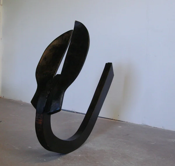 Fatima Garzan, U Curve Sculpture