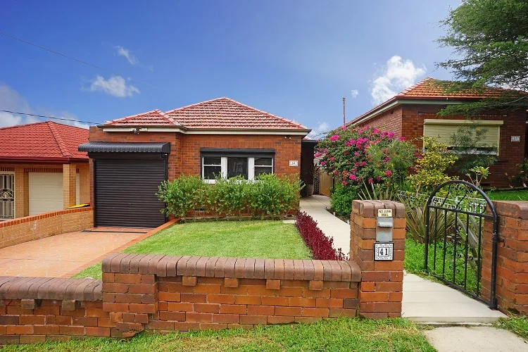 41 WAY STREET, KINGSGROVE