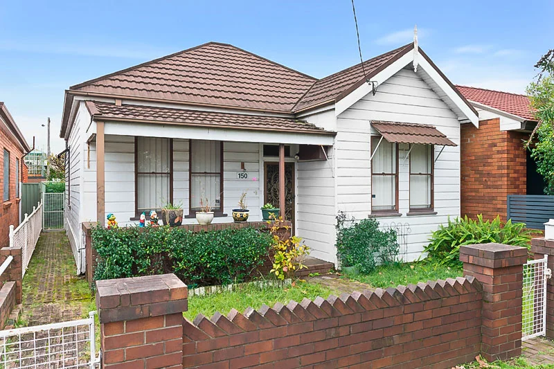 150 SUTHERLAND STREET, MASCOT