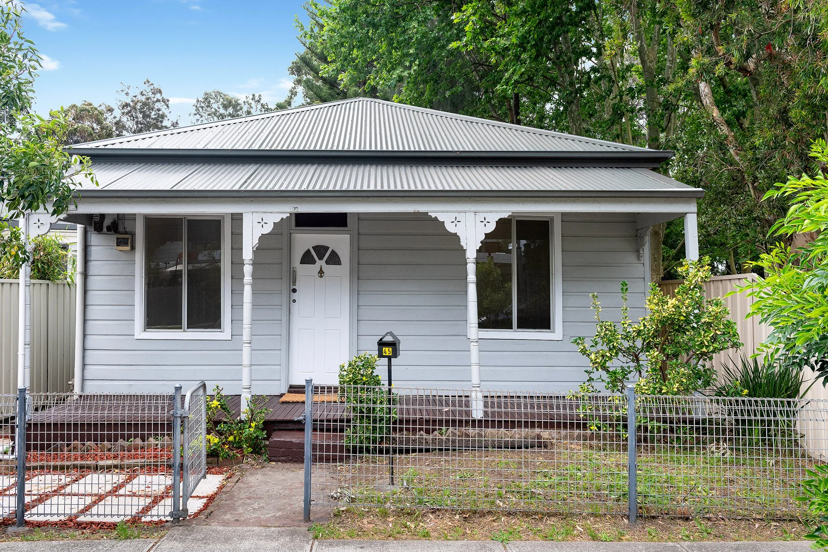 45 ROBEY STREET, MASCOT -  SOLD SOLD $1,140,000