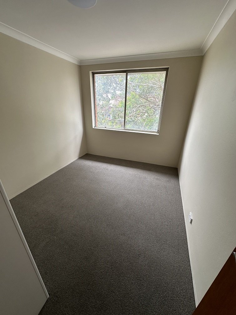 Bedroom 2 - lr.jpg
