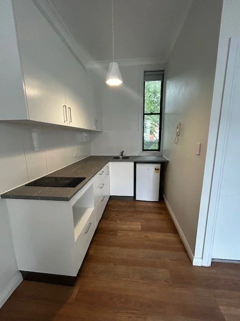 KITCHEN PIC.jpg