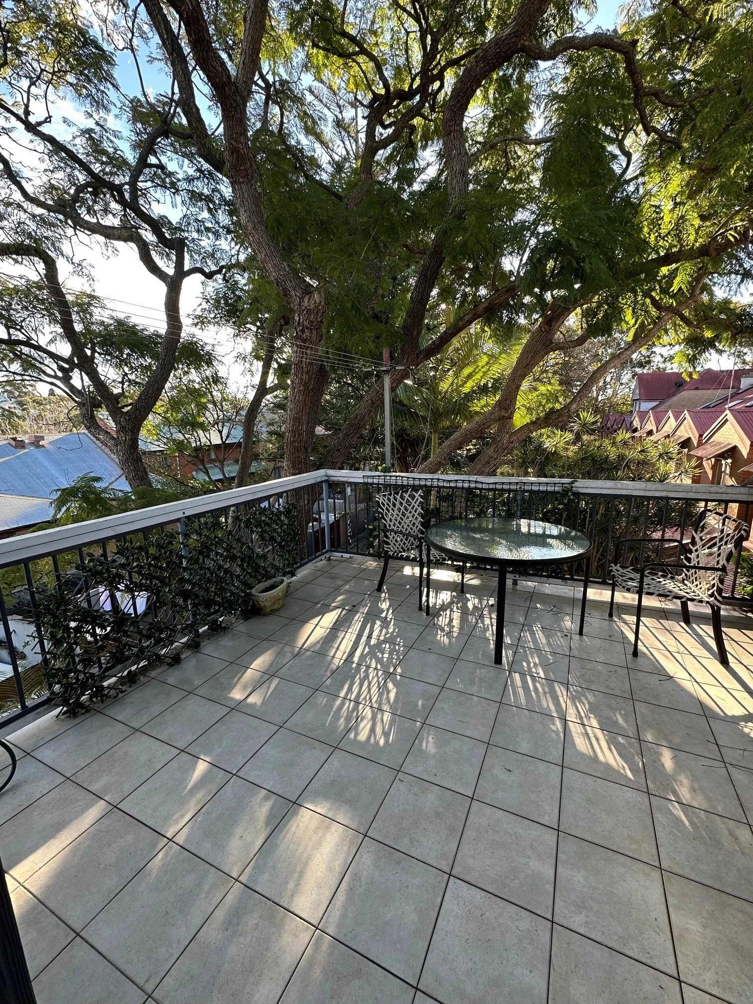 PATIO.jpg