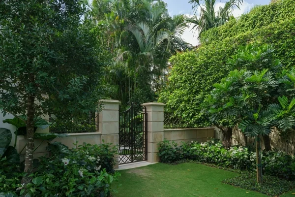 Palm Beach Property by Nievea Williams