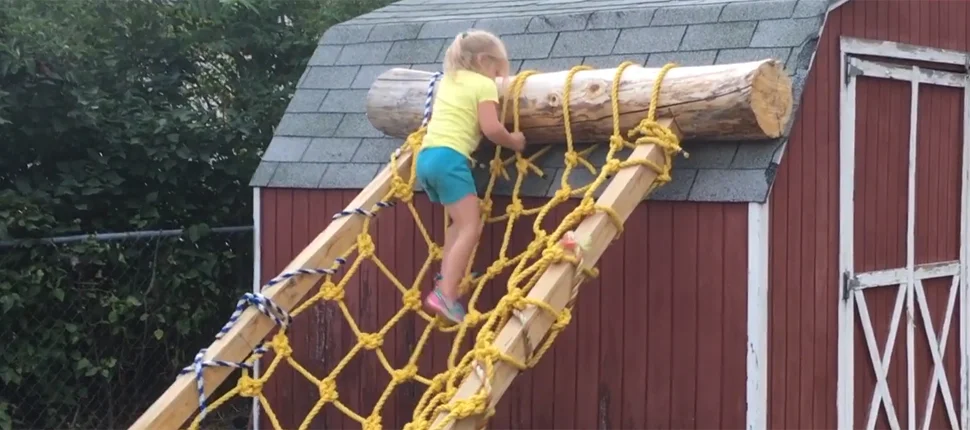 Dad Makes Awesome Ninja Warrior Courses for 5-Year-Old Daughter