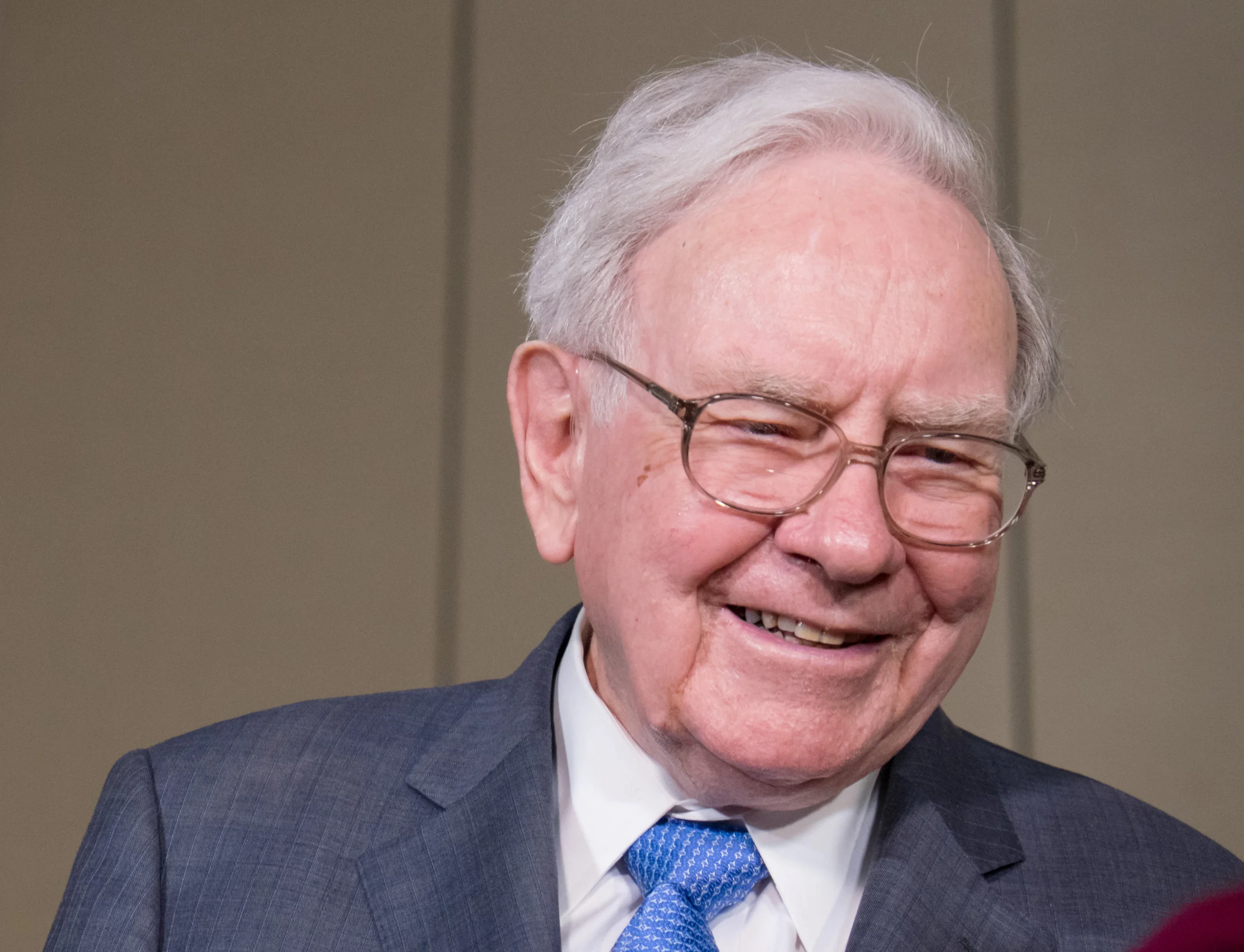 Keeping Tabs on the Billions and Billions That Warren Buffett Is Giving Away