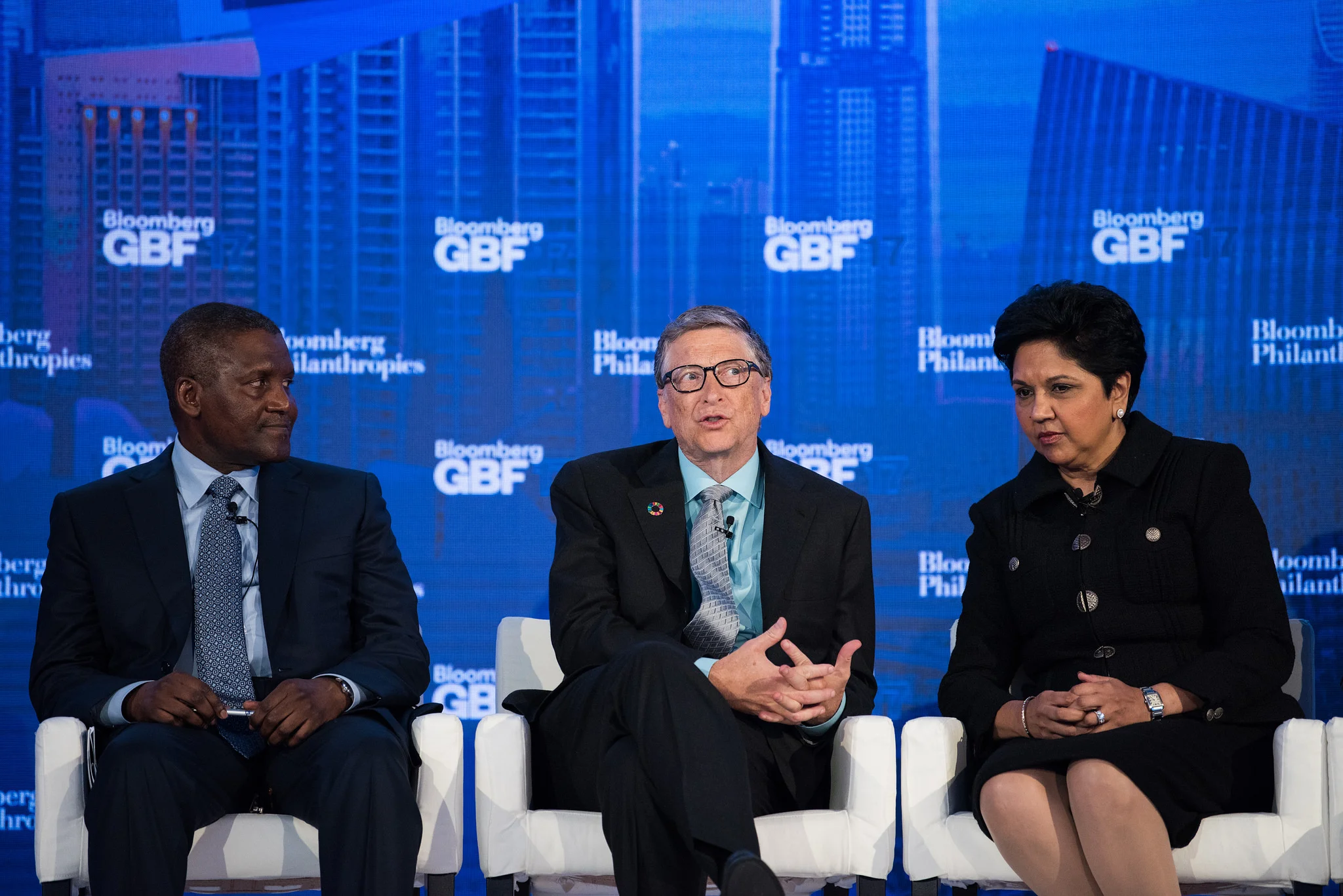photo:&nbsp;Aliko Dangote with Bill Gates,&nbsp;and pepsico's Indra Nooyi. photo: Bloomberg global business forum/flickr-CC BY-NC-ND 2.0