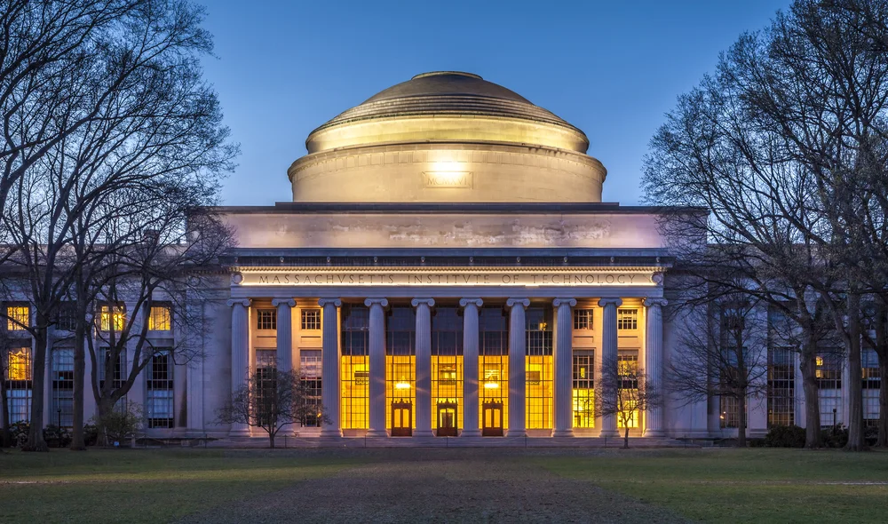 MIT. Marcio Jose Bastos Silva/shutterstock