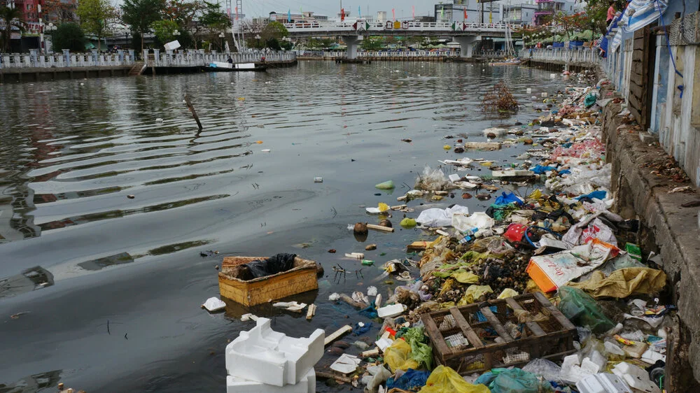 Rivers Carry Tons of Plastic into Oceans Every Day. Two Funders Aim to Change That