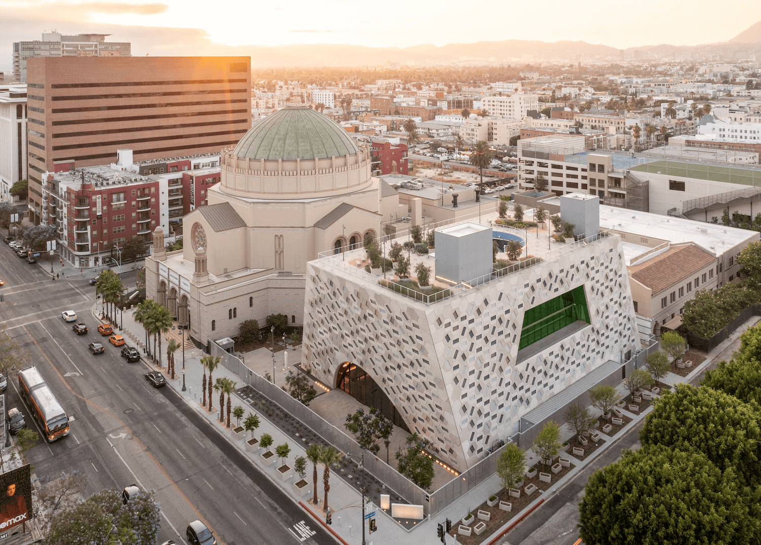 A New Space for Old Folks: An L.A. Funder Is Pioneering the Future of Senior Centers