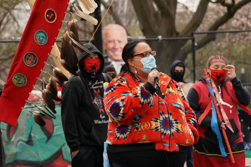 More Green Funders Than Ever Shared Diversity Data in 2022, but Most Still Avoiding the Sunlight