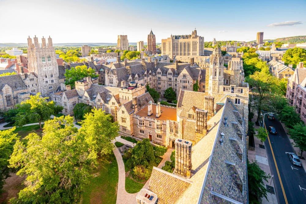 A Fortunate Spike in Higher Ed Giving, Plus Five Other Takeaways from the Last Fiscal Year