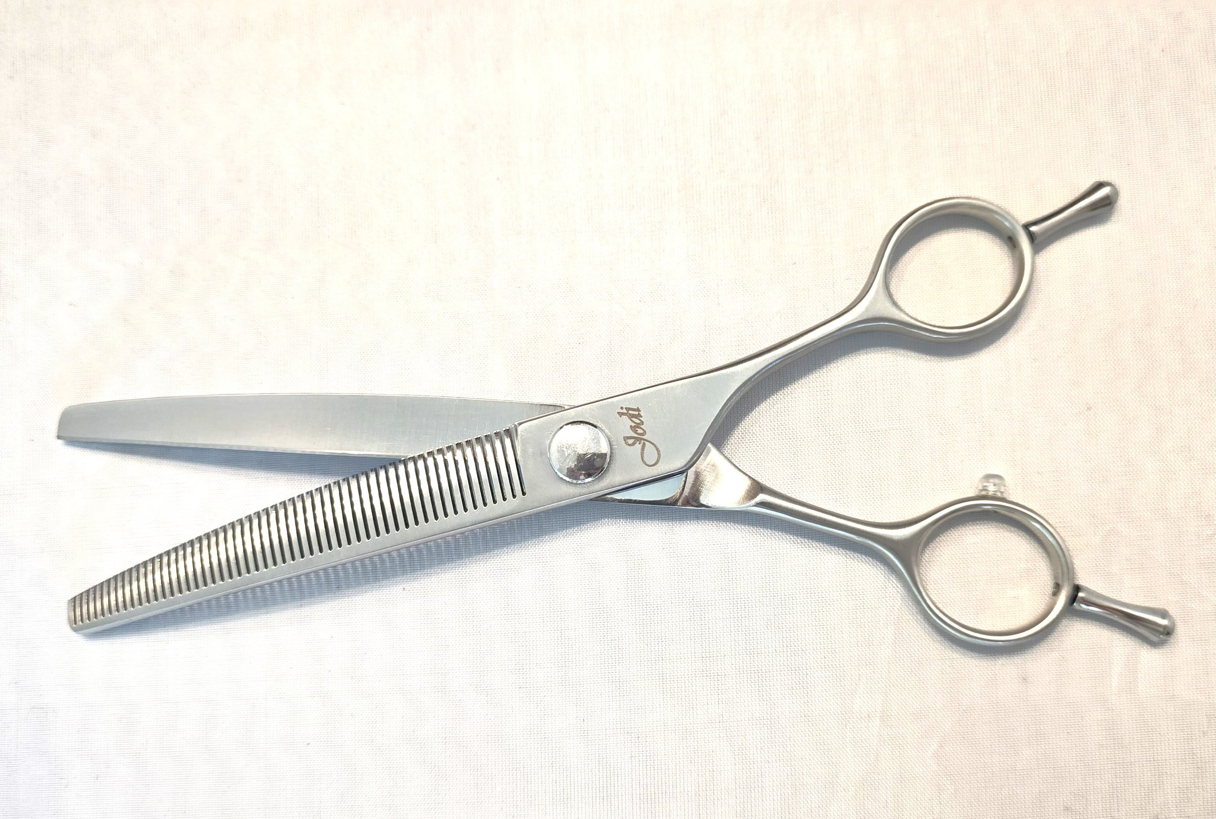 Curved Thinning Shear for Dog Groomers | Jodi Murphy Grooming Products