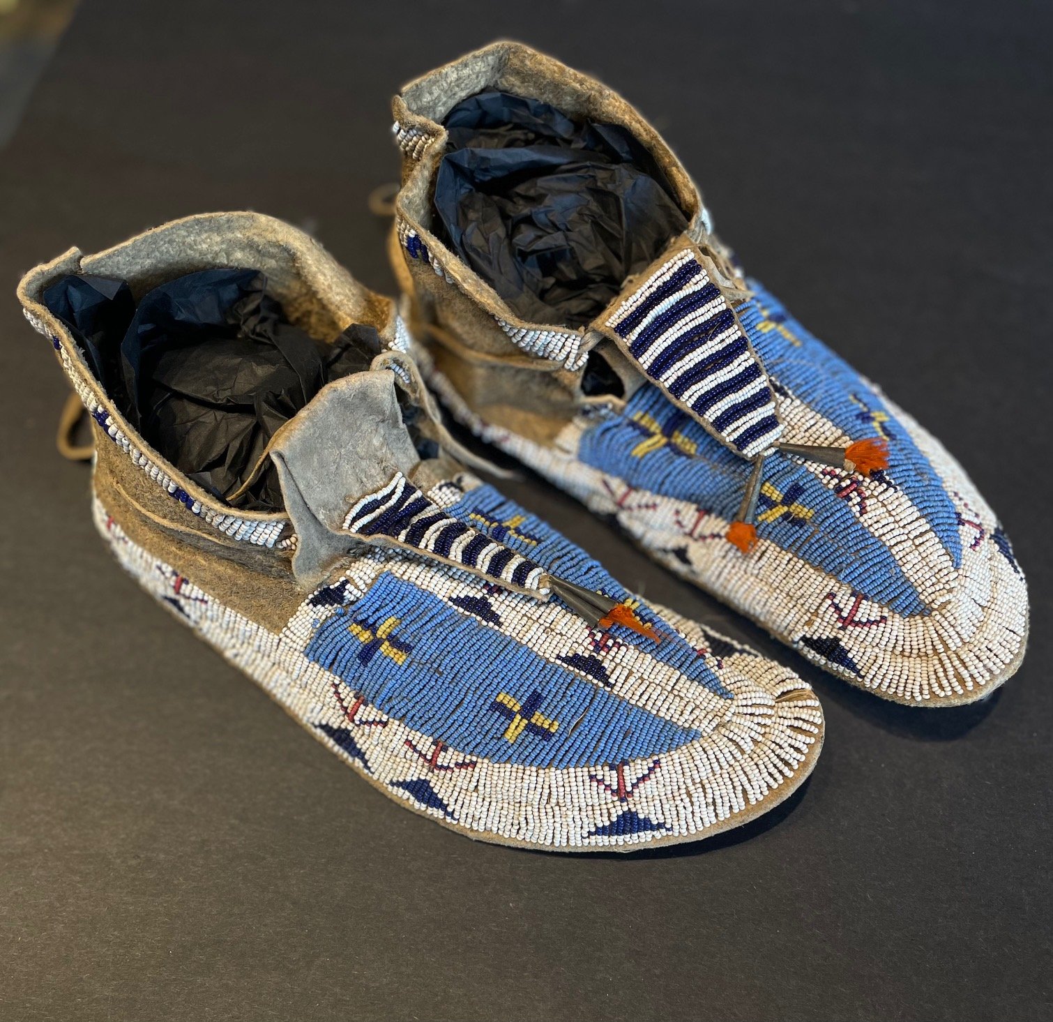 Sioux Moccasins, see More things.