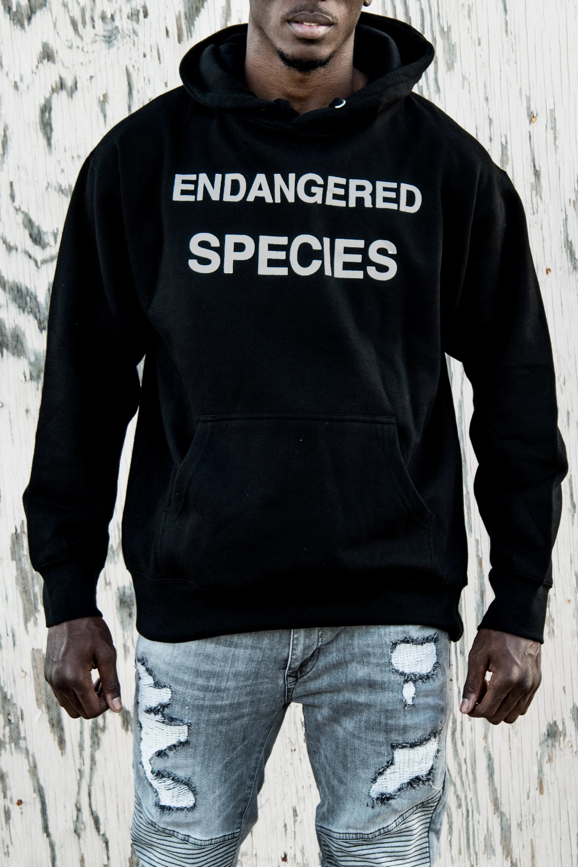 MEN ENDANGERED SPECIES HOODIE