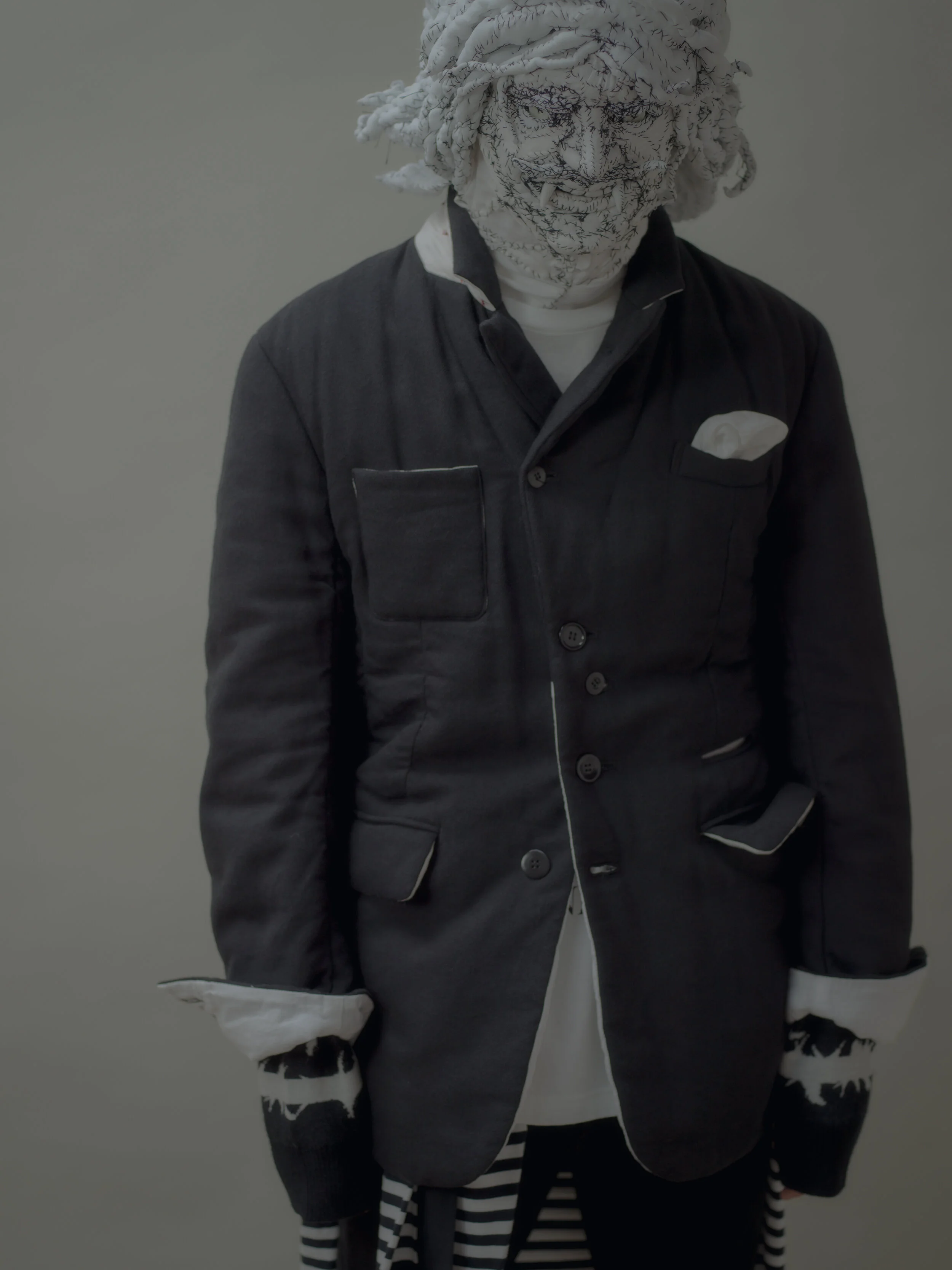 UNDERCOVERISM: NEOBOY