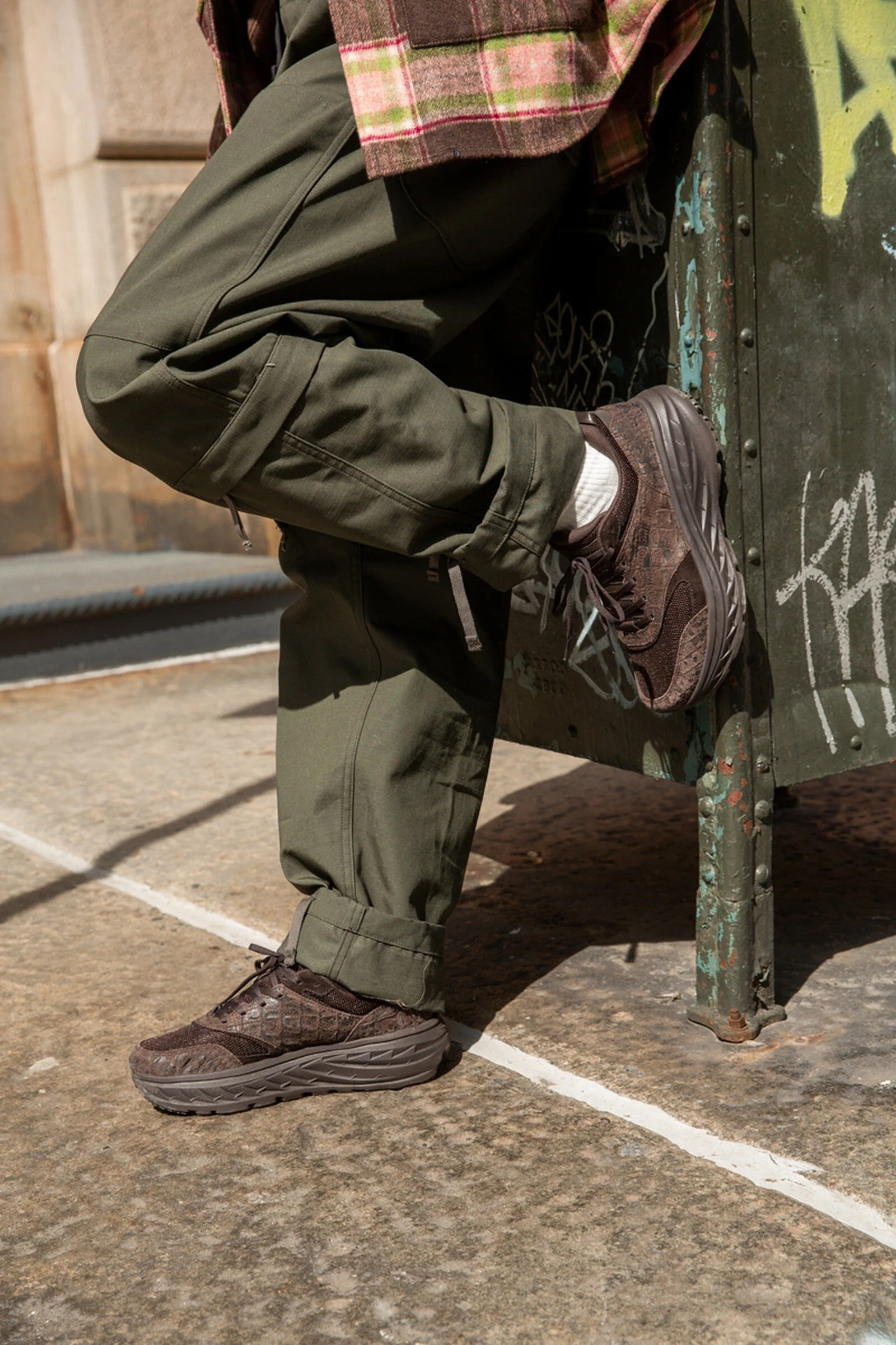 HOKA ONE ONE X ENGINEERED GARMENTS BONDI L — THE NEW ORDER /