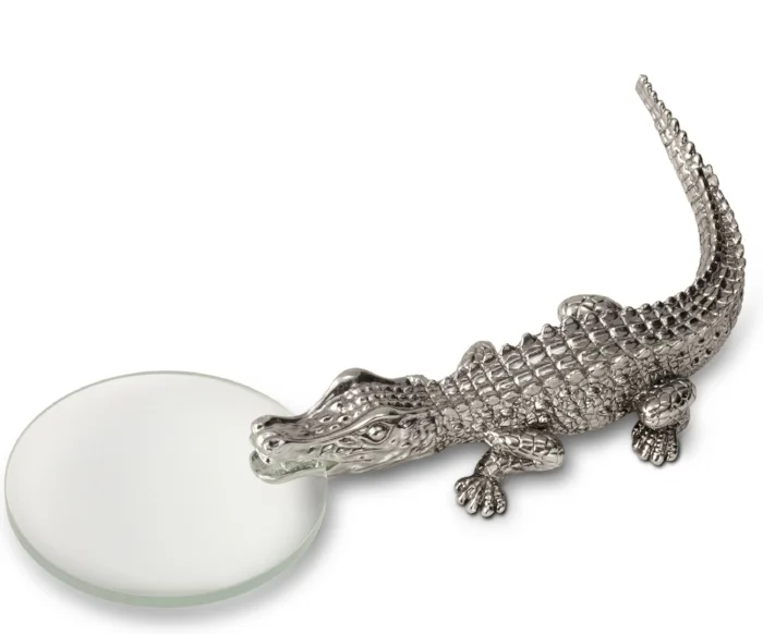 crocodile magnifying glass