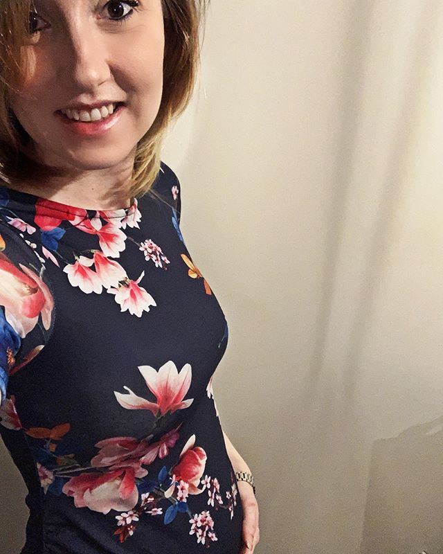 NEW BLOG POST! The bump and the boobies. The first instalment of mastectomy to motherhood 🤰Link in bio or go direct to Mastectexpect.com under blog updates #blog #mastectexpect #pregnancy #mastectomy #pregnancyannouncement #baby #boobs #goodmorning #sunday