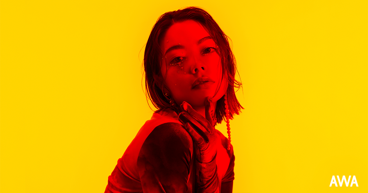 話題の新曲「アシンメトリー」リリース記念!安田レイが“忘れられない恋を思い出して…”をテーマにしたプレイリストを公開!さらに、サイン入りグッズが当たるプレゼントキャンペーンも開催