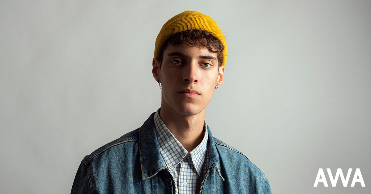 18歳のAdam Romが “Relax &amp; Chill”をテーマにしたプレイリストを「AWA」で公開