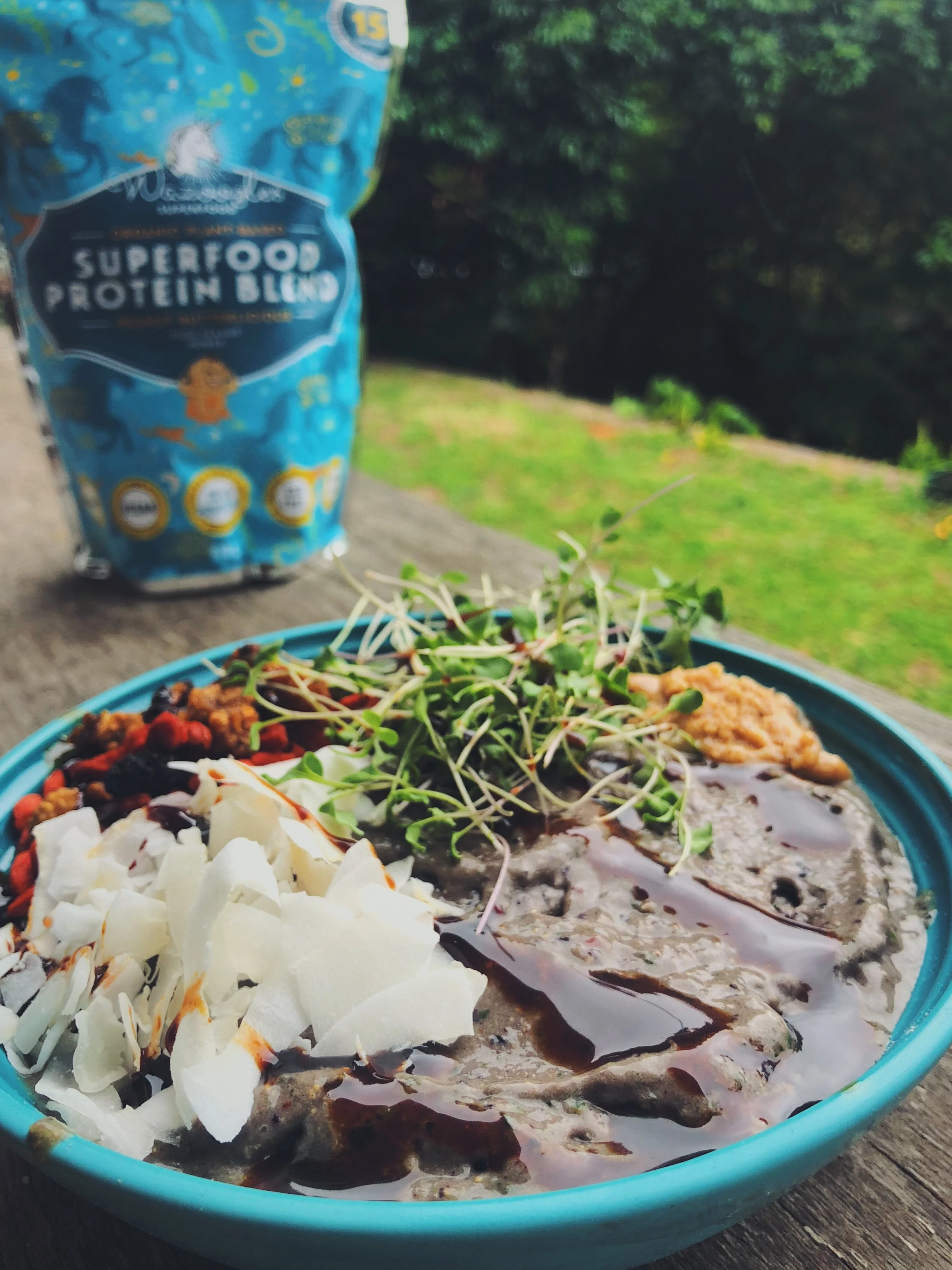 A Peanut Butterlicious smoothie bowl!