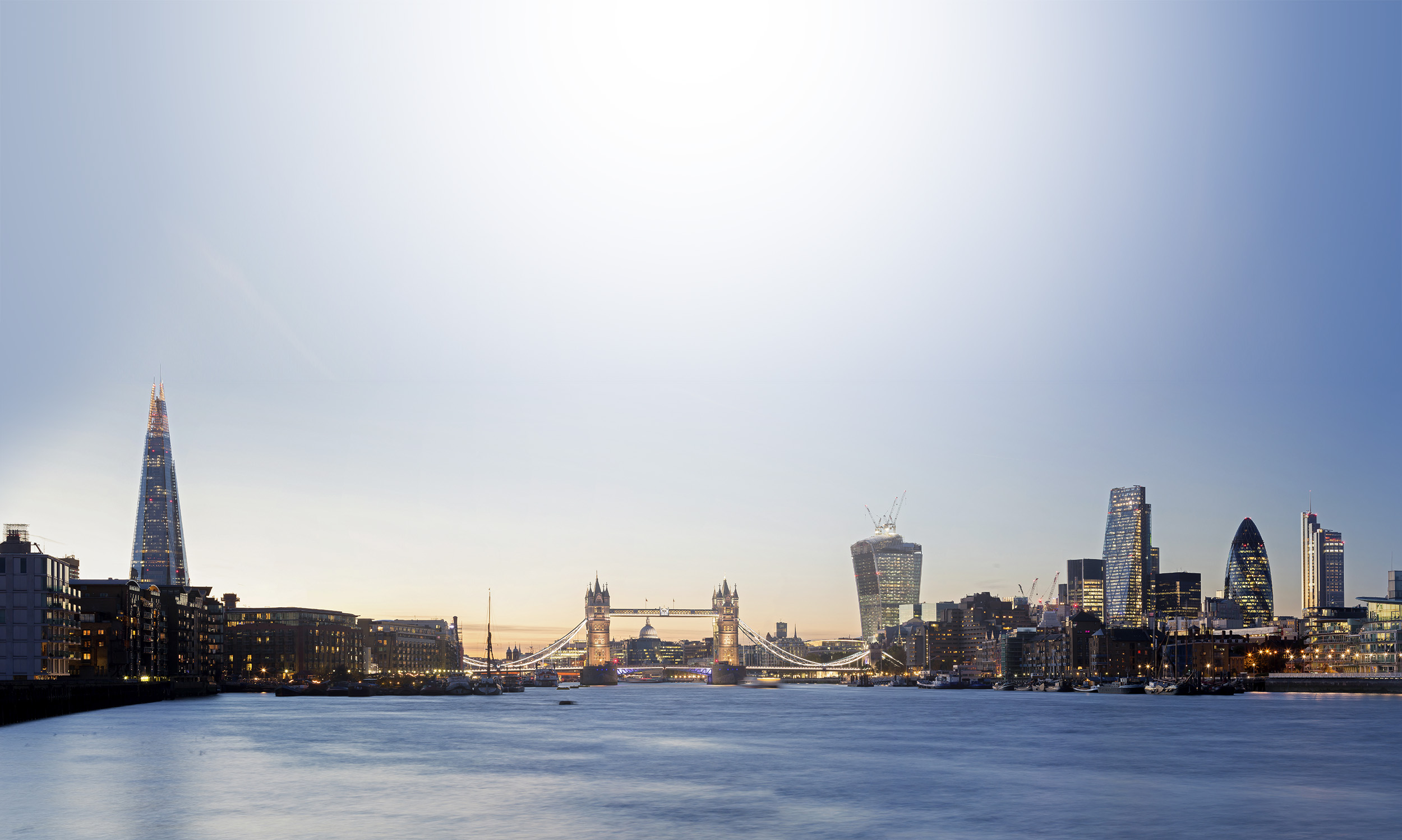 London-Panorama-The-Shard-Tower-Bridge-City-of-London-dusk-000076523565_Full.jpg