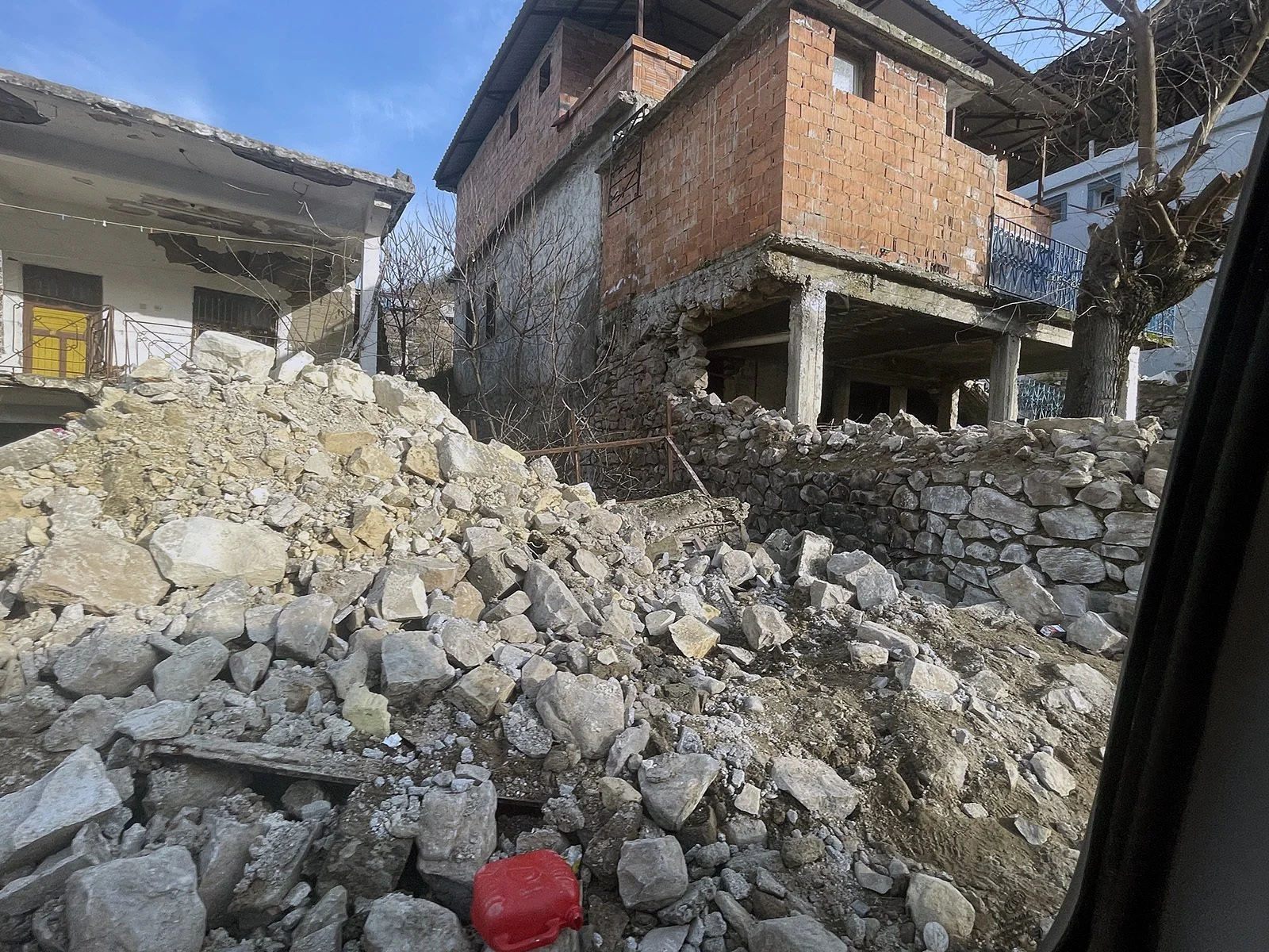  One of many destroyed homes the LHI team passed on our drive to Antakya. According to Reuters, “more than 160,000 buildings containing 520,000 apartments collapsed or were severely damaged in Turkey by the disaster, the worst in the country’s modern history.” 