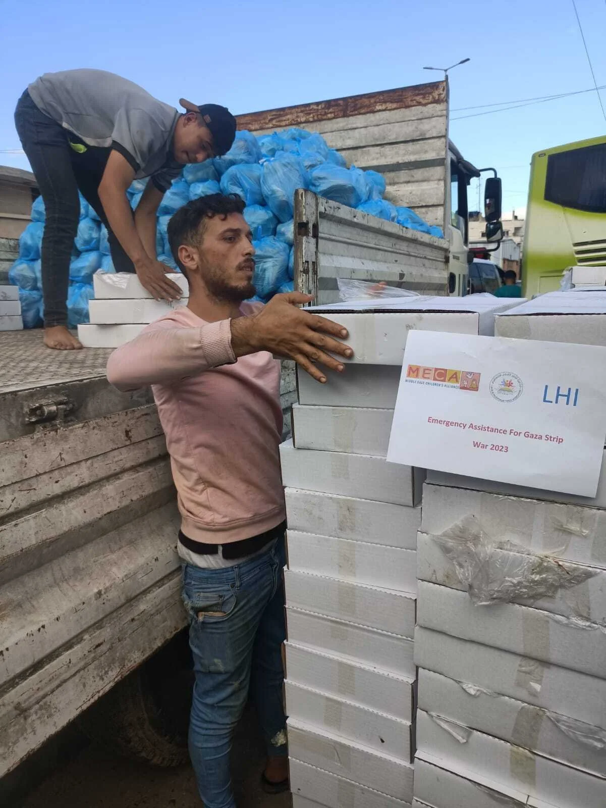  LHI responded to the humanitarian crisis in Gaza quickly, finding partners on the ground to help us source aid and get it to civilians who need it in Gaza. 