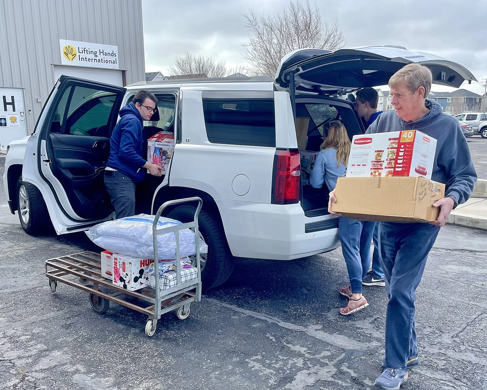  Our incredible volunteers make our work possible. We will not abandon our refugee neighbors. 