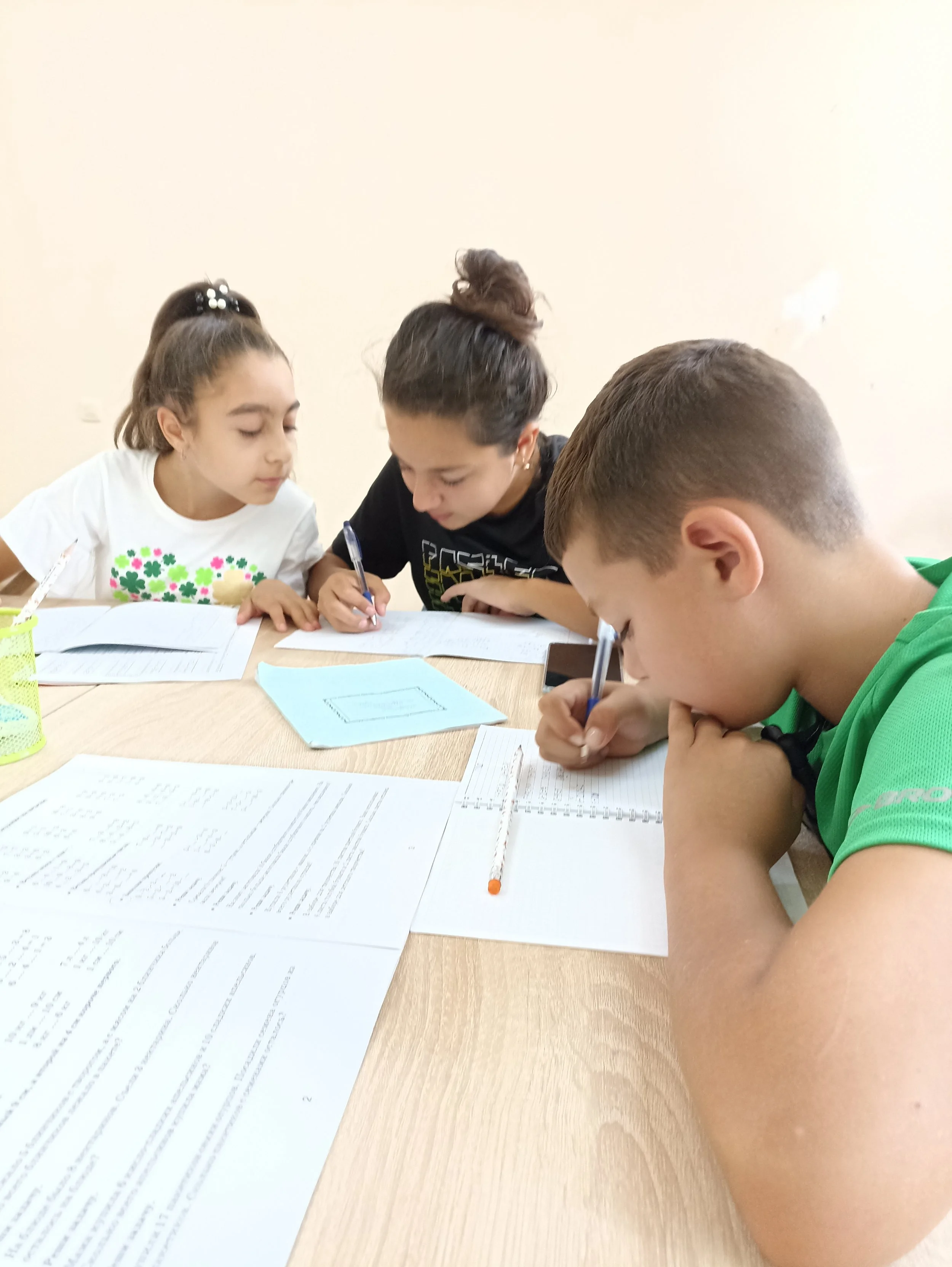  One grant recipient, the Media Center of Transnistria, ran an education project for Roma children and mothers when they fled their homes in Ukraine. 
