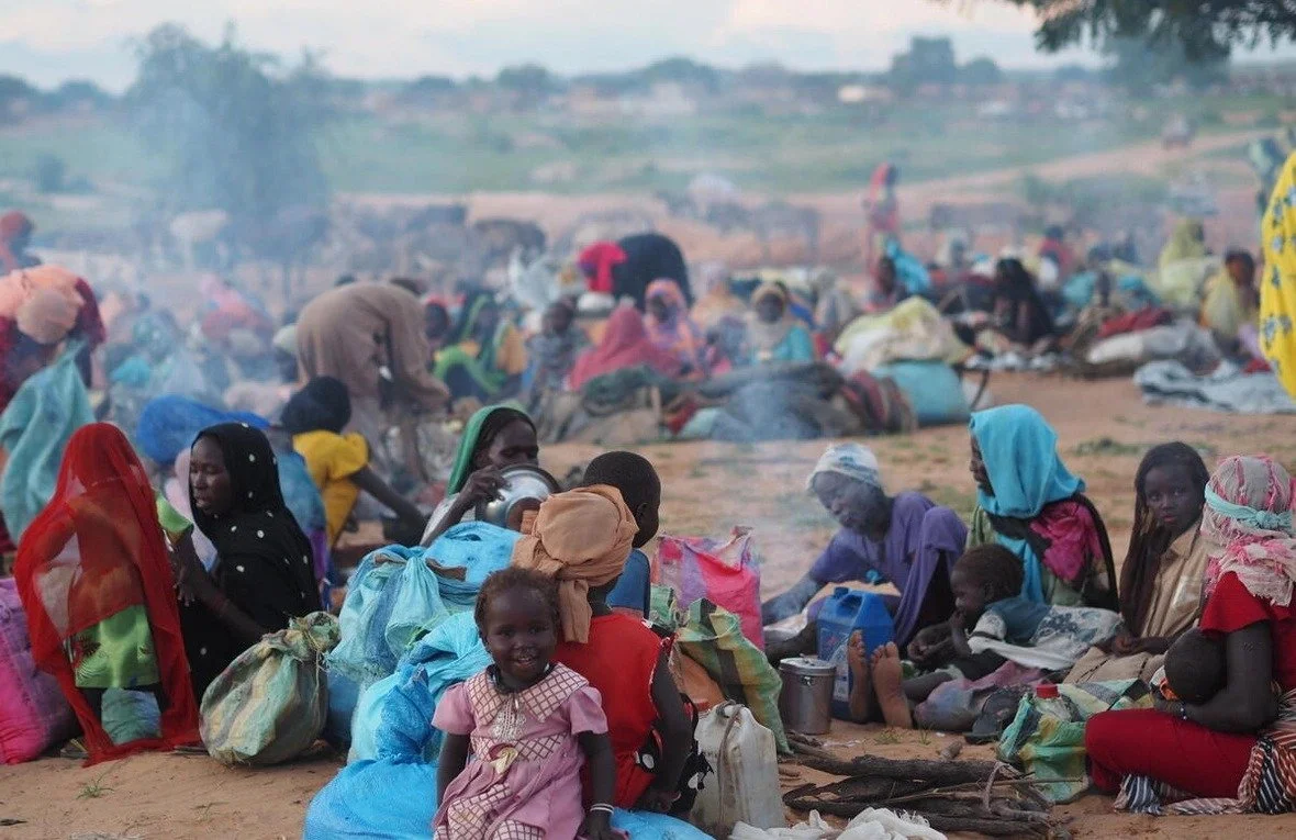  Newly arrived Sudanese refugees near the border in Adre, Chad. UNHCR/Ying Hu 