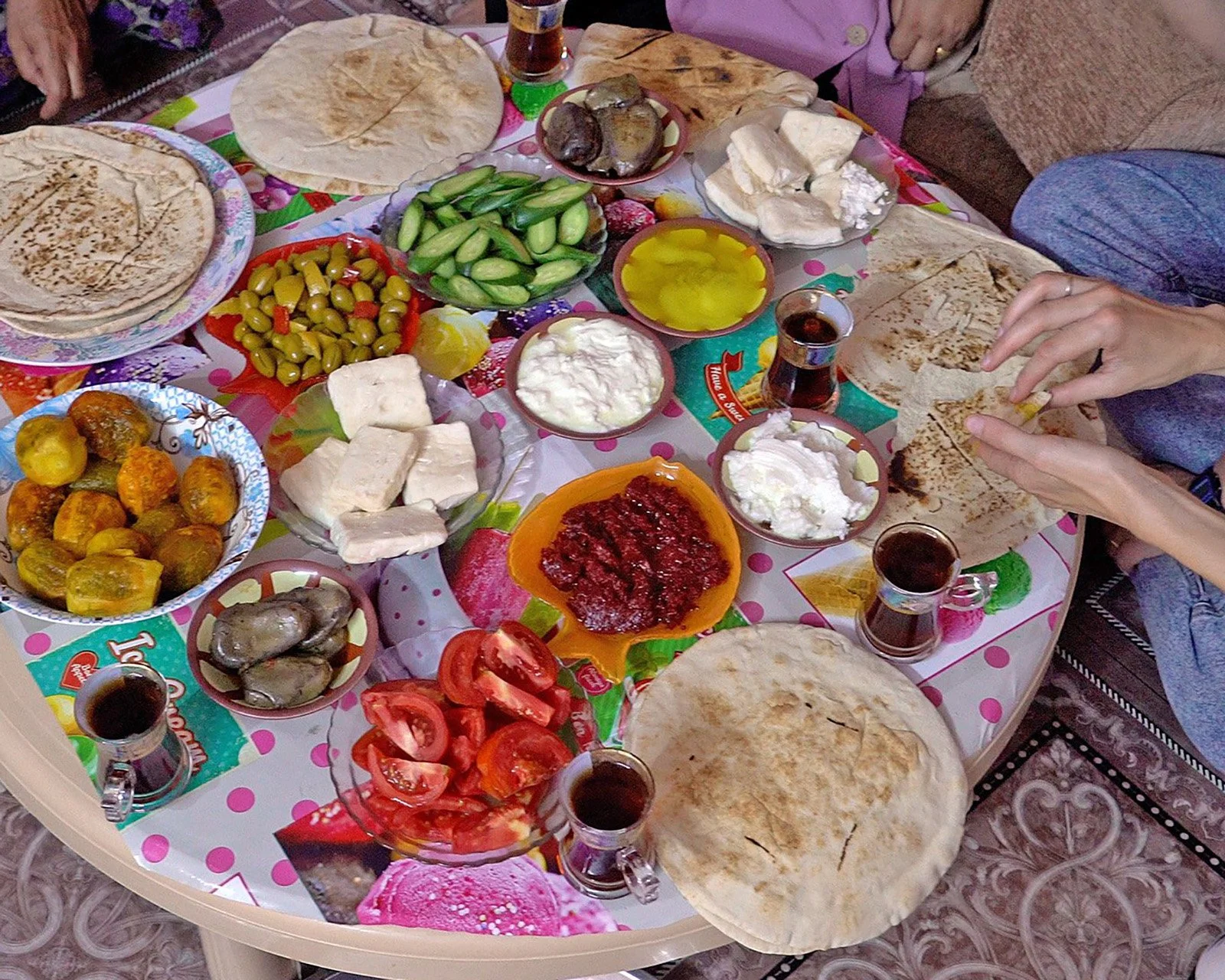  While sitting with Ebrahem’s family, Hayley was treated to a variety of fresh, homemade goat milk products! 