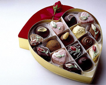 Nothing says Valentine’s Day like a box of chocolates. (Heverton Woss / Flickr)