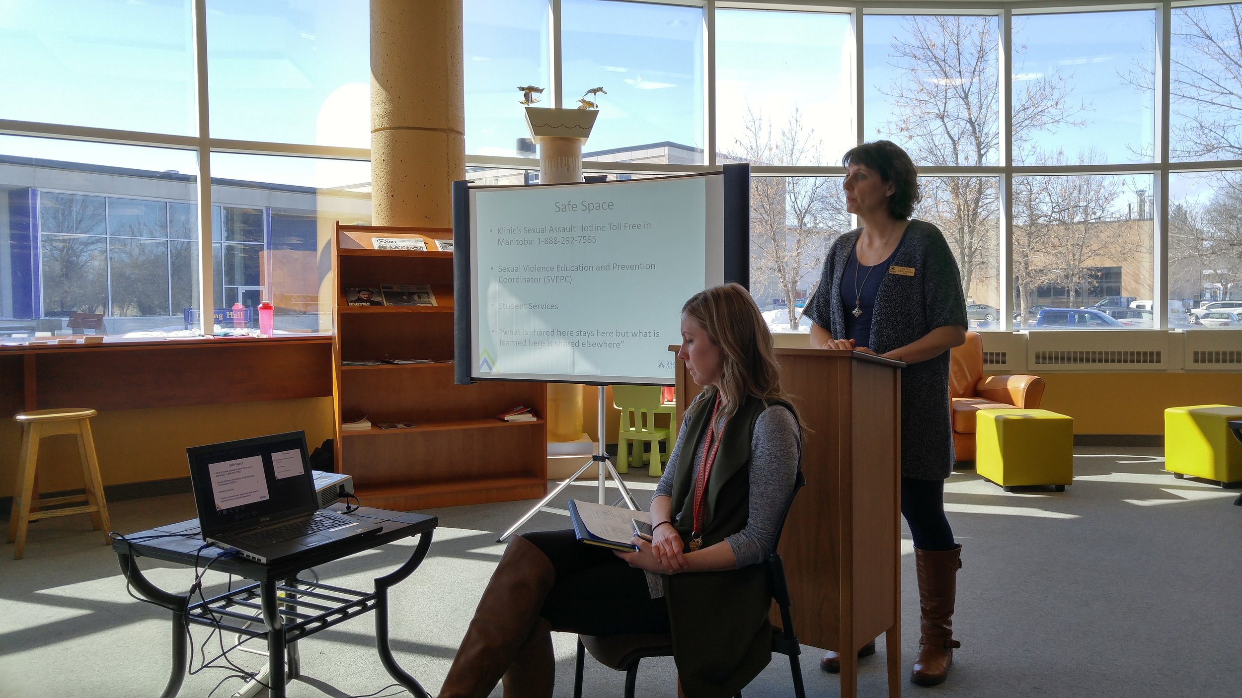 Lisa Park addresses the audience at the meeting. (Credit: Logan Praznik/The Quill)