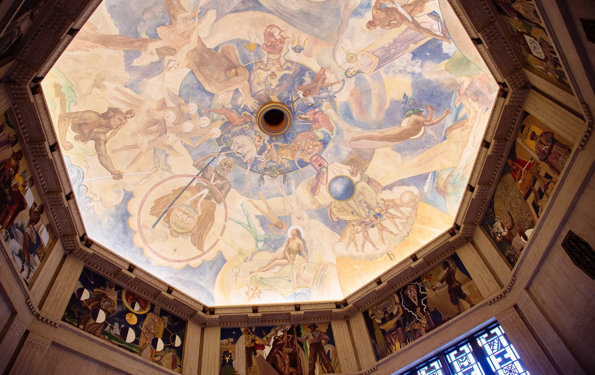 GRIFFITH OBSERVATORY. LOS ANGELES, CA. 2017.