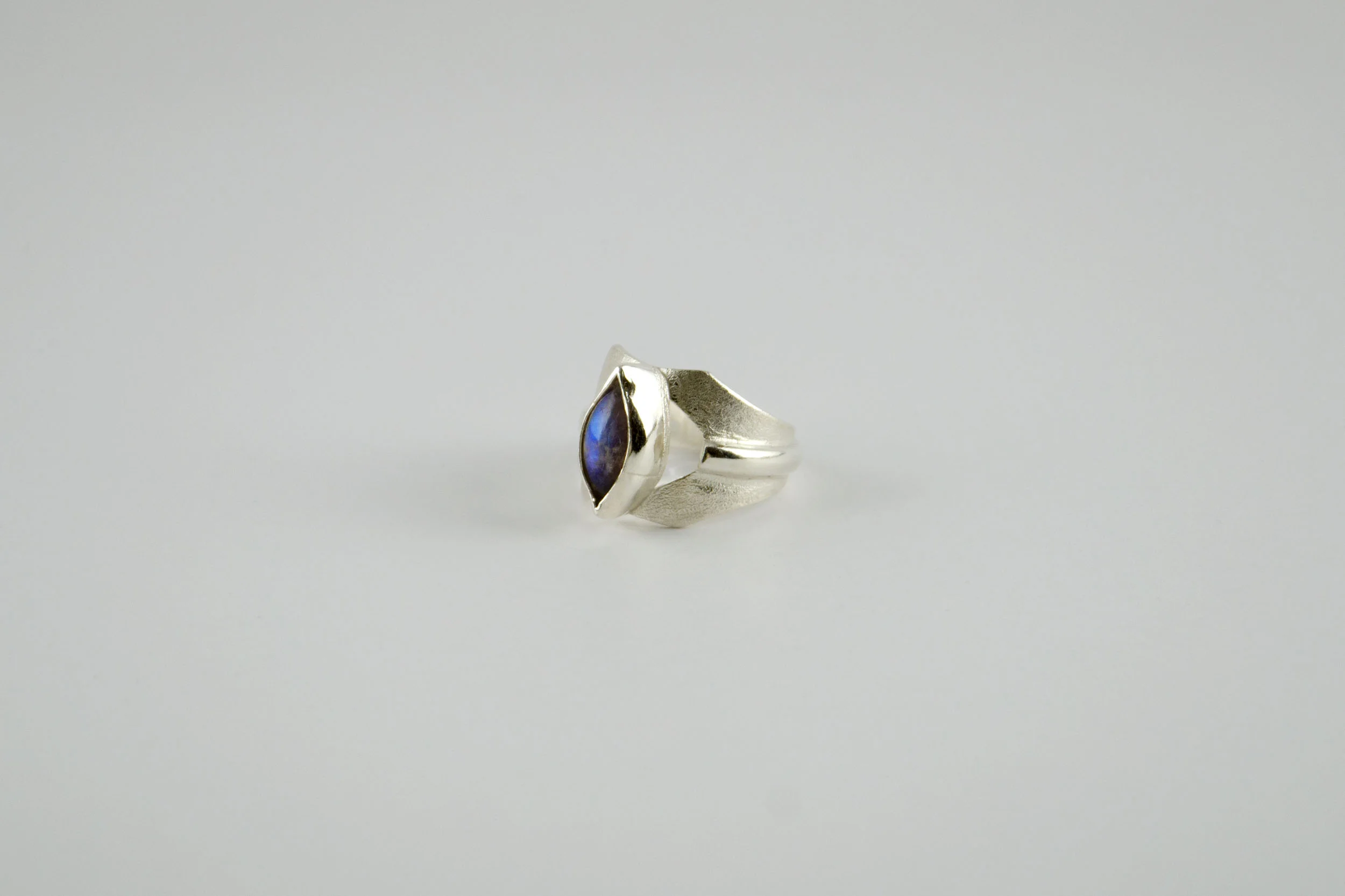 ring 32.jpg