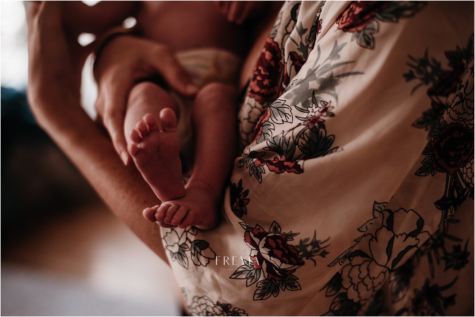 C + M + Ksession nouveau-né lifestyle SÉANCE PHOTO bébé bebe |  PHOTOGRAPHE bebe grossesse frejus cote dazur nice | FREYIA photography | photographe | nouveau-né bébé maternité grossesse future (Copy)