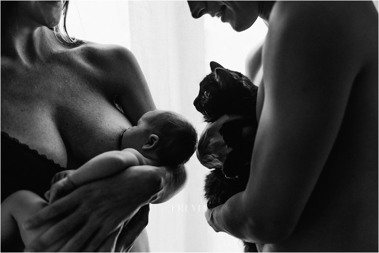 C + M + Ksession nouveau-né lifestyle SÉANCE PHOTO bébé bebe | PHOTOGRAPHE bebe grossesse frejus cote dazur nice | FREYIA photography | photographe | nouveau-né bébé maternité grossesse future (Copy)