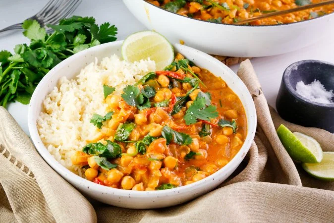 Chickpea and Spinach Curry