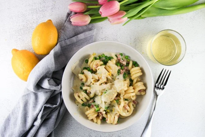 Creamy Pasta with Peas and Pancetta
