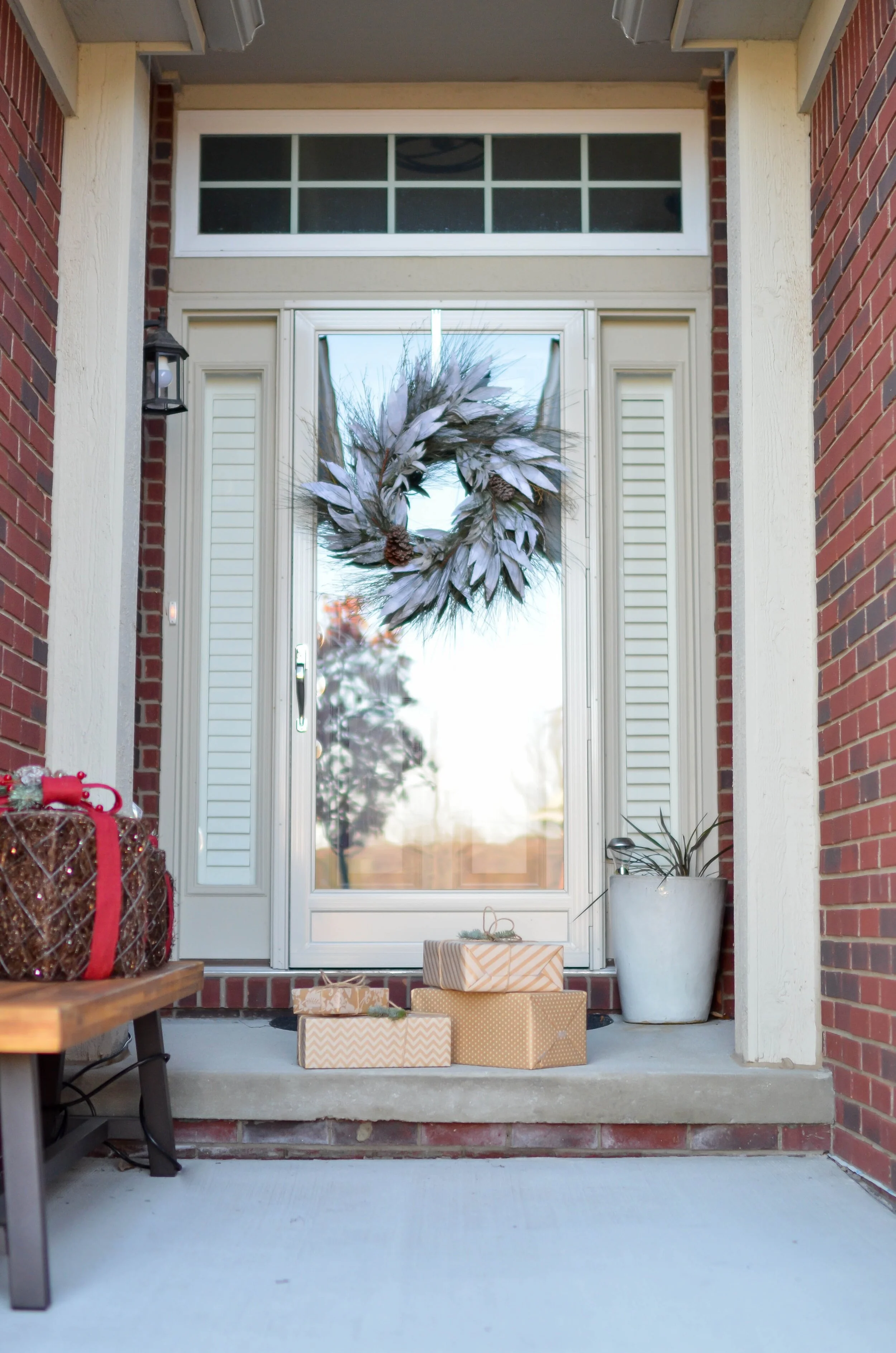 Creating a Welcoming Front Porch for the Holidays!