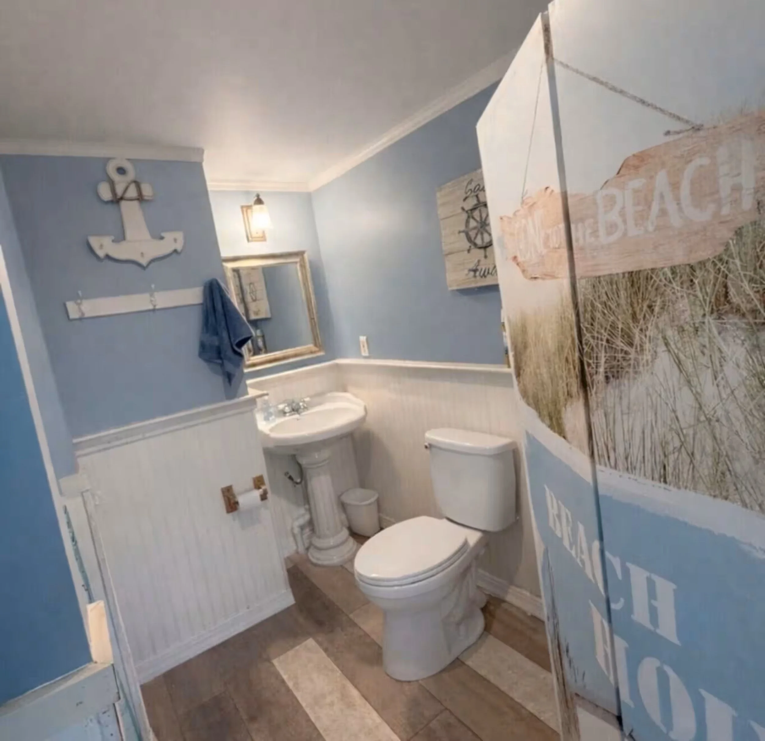 Main floor bathroom