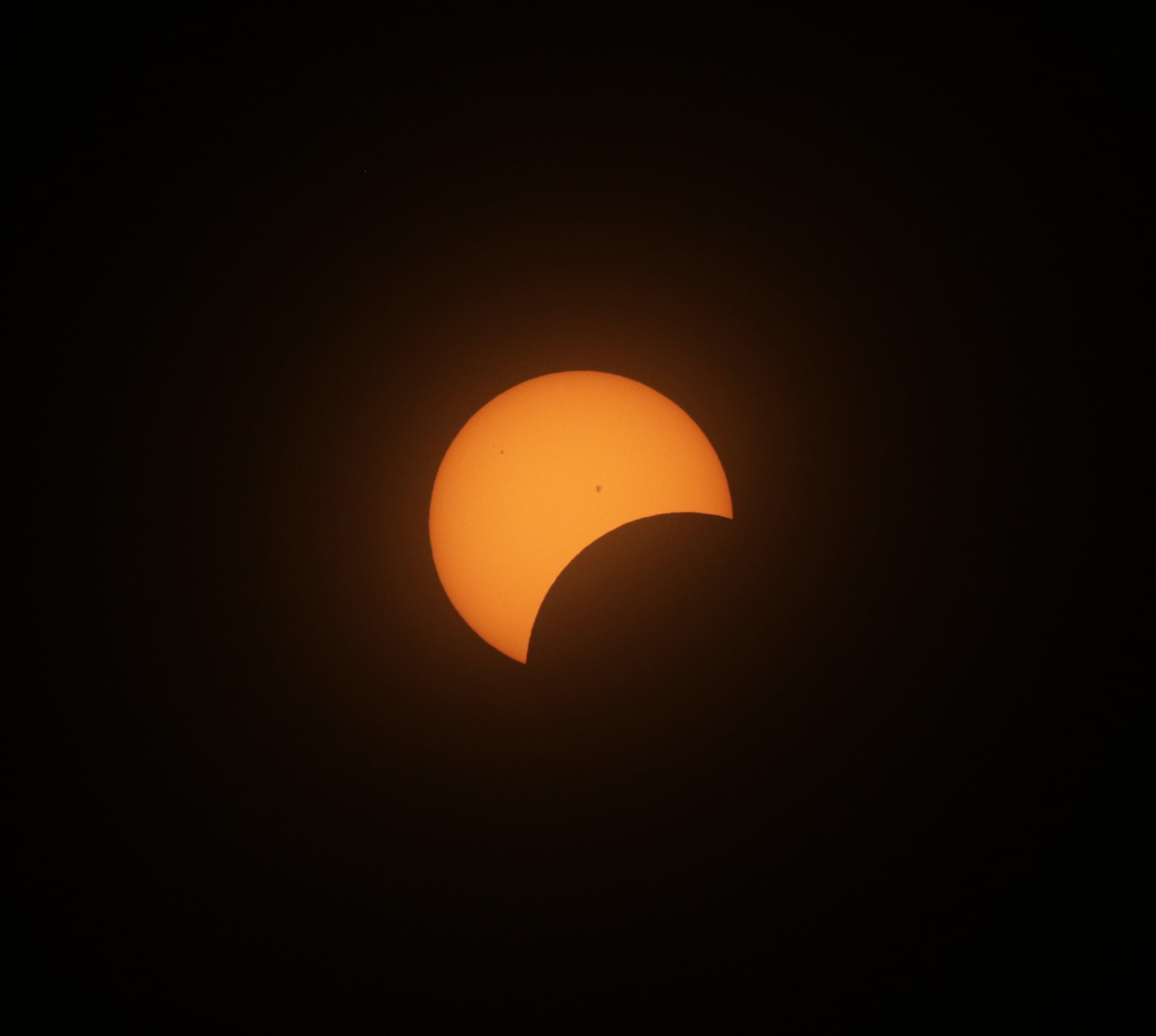 2024_EGeorge 024A4396 sun in first quarter eclipse 2.JPG