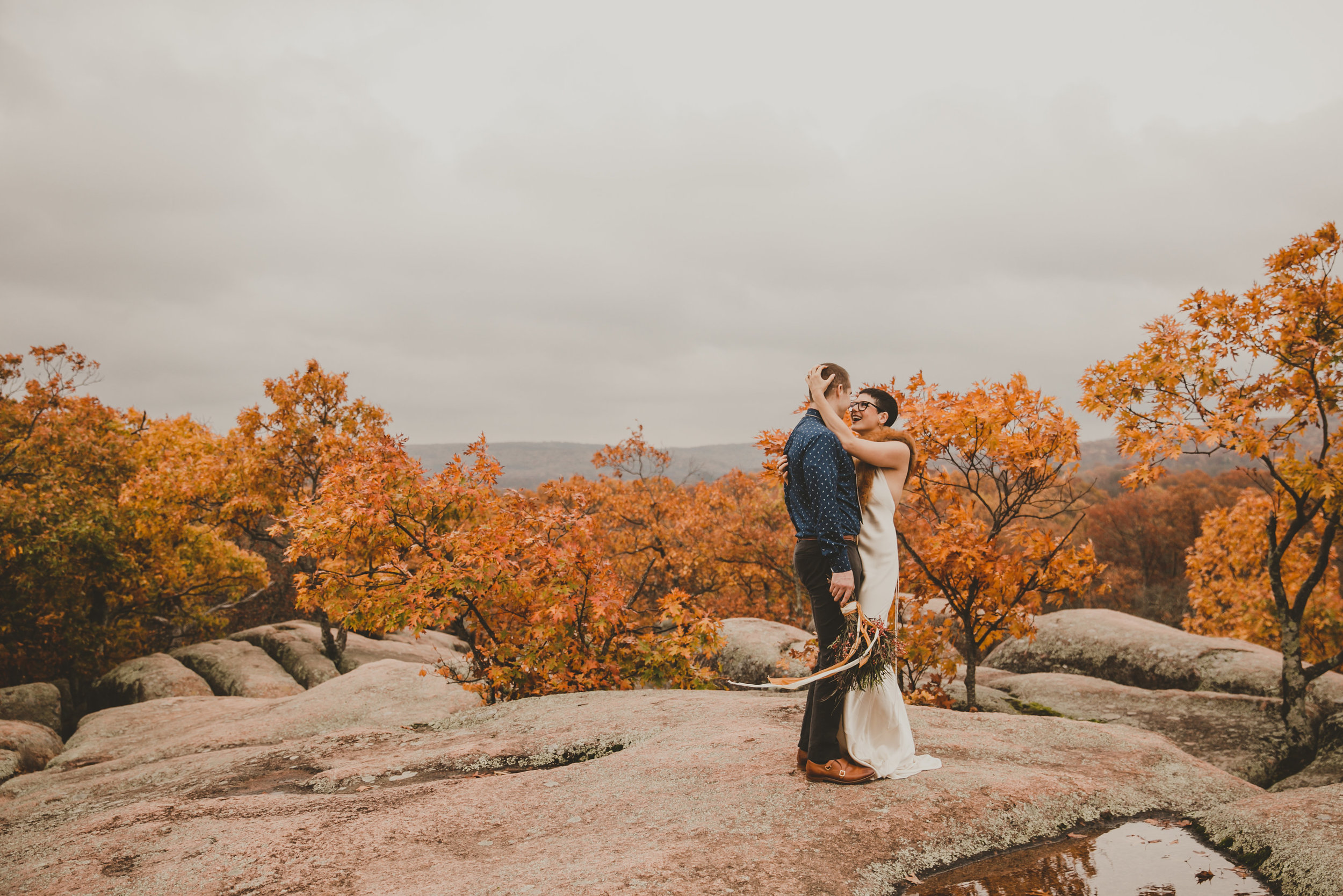 PattengalePhotography__StyledShoot_Wes&Jess_ElephantRockStatePark_Boho_Modern_StLouis_-74.jpg